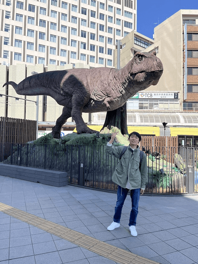 ティラノサウルスと一緒に